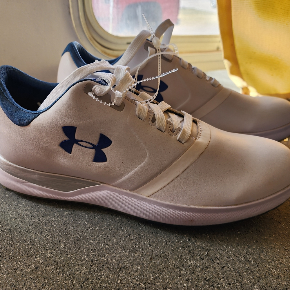 Under Armour Women's White, Blue, Grey Athletic Shoes